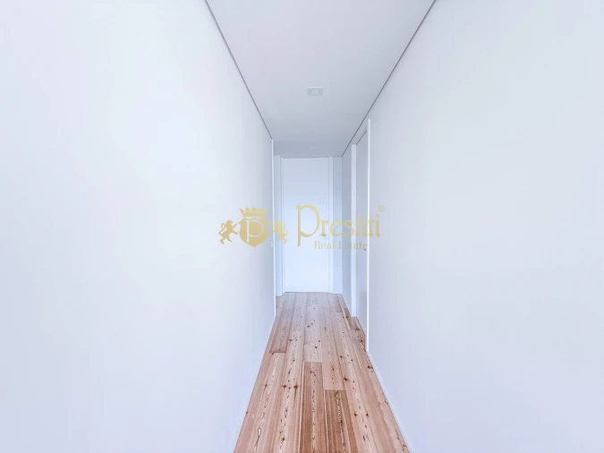 Apartamento T2 para Venda em Creixomil Foto 11