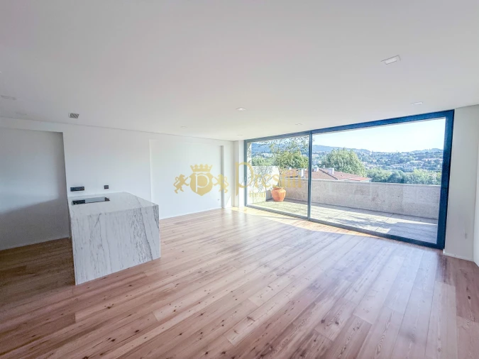 Apartamento T2 para Venda em Creixomil Foto 8