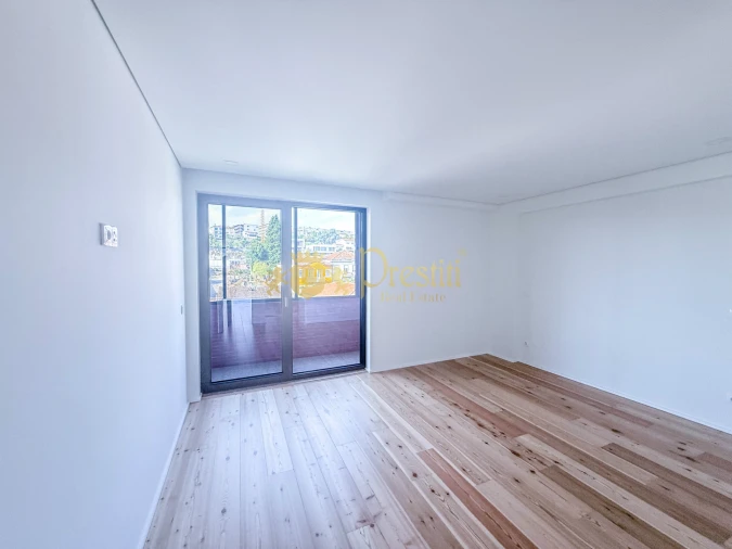 Apartamento T2 para Venda em Creixomil Foto 14