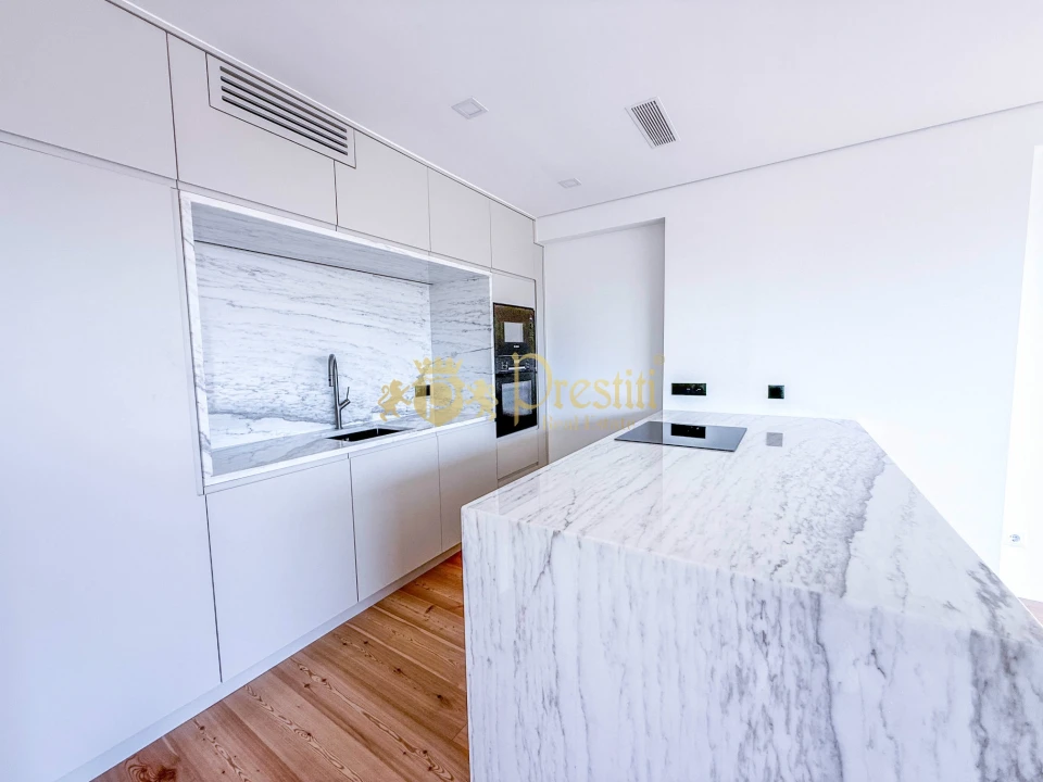 Apartamento T2 para Venda em Creixomil Foto 9