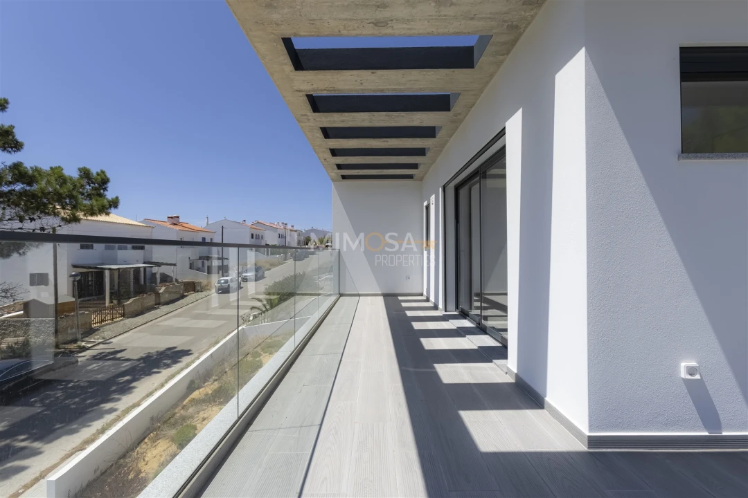 Moradia T4 para Venda em Aljezur Foto 24