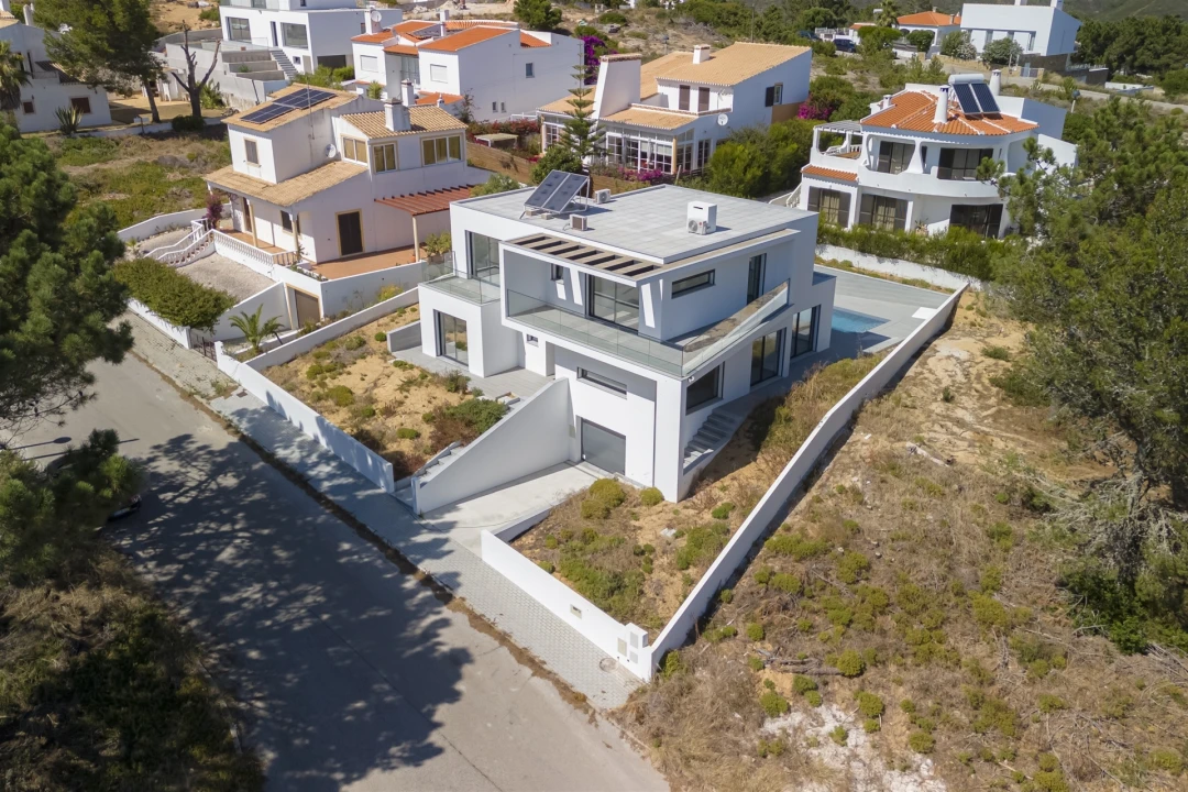 Moradia T4 para Venda em Aljezur Foto 1