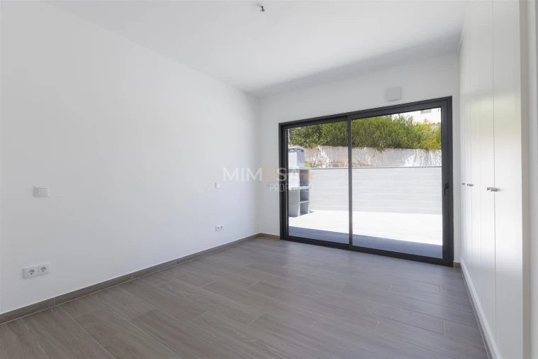 Moradia T4 para Venda em Aljezur Foto 18