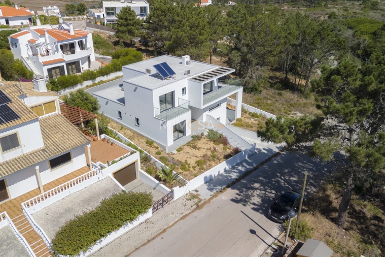 Moradia T4 para Venda em Aljezur Foto 40