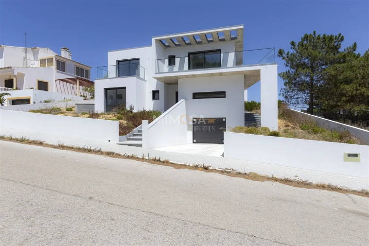 Moradia T4 para Venda em Aljezur Foto 2