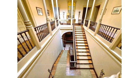 Moradia T10 para Venda em Oeiras e São Julião da Barra, Paço de Arcos e Caxias