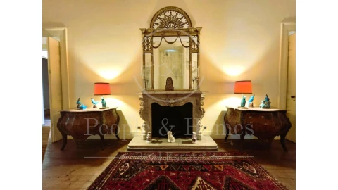 Moradia T10 para Venda em Oeiras e São Julião da Barra, Paço de Arcos e Caxias