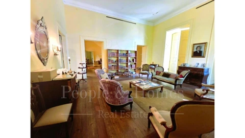 Moradia T10 para Venda em Oeiras e São Julião da Barra, Paço de Arcos e Caxias