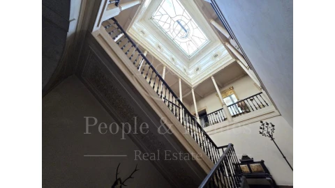 Moradia T10 para Venda em Oeiras e São Julião da Barra, Paço de Arcos e Caxias