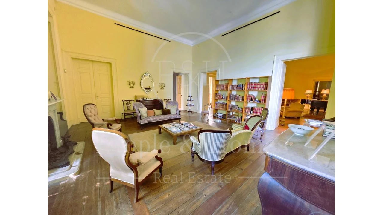 Moradia T10 para Venda em Oeiras e São Julião da Barra, Paço de Arcos e Caxias Foto 38