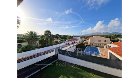 Moradia T3 para Venda em Cascais e Estoril