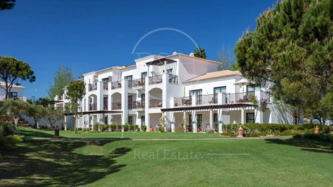 Apartamento T2 para Venda em Albufeira e Olhos de Água