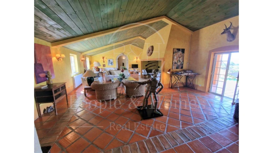 Moradia T8 para Arrendamento em Alcórrego e Maranhão Foto 12