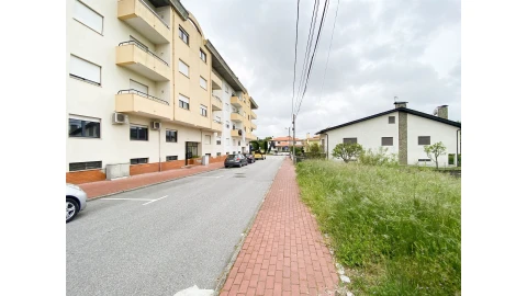 Terreno para Venda em Abraveses