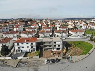 Moradia T3 para Venda em Nelas