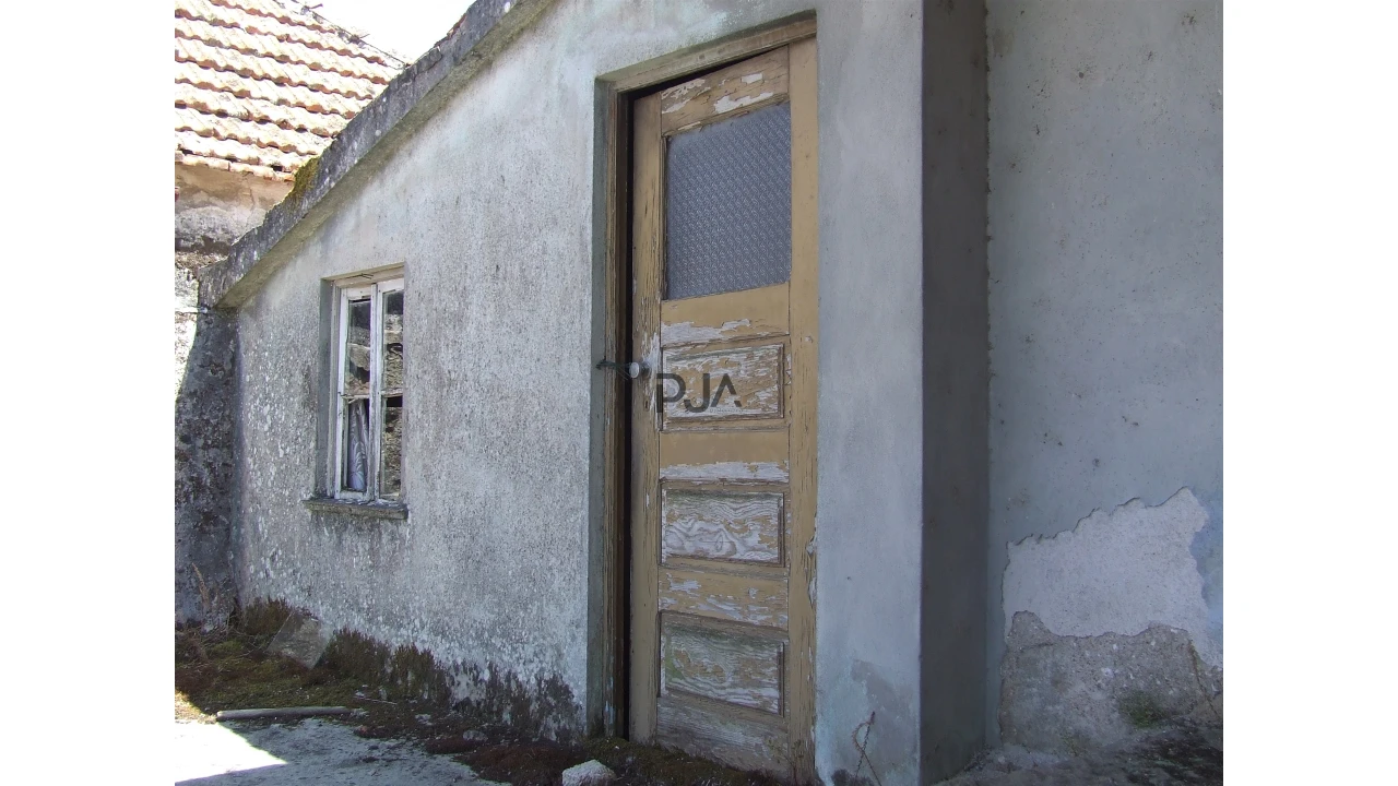 Moradia T3 para Venda em Antas e Matela Foto 2