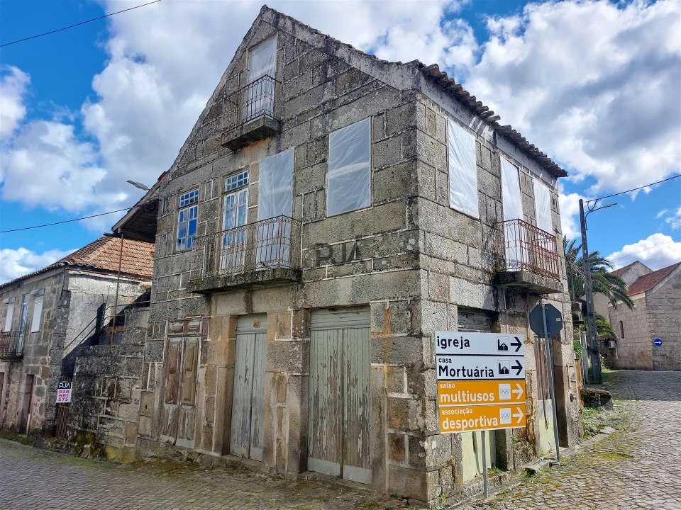 Moradia T3 para Venda em Antas e Matela Foto 5