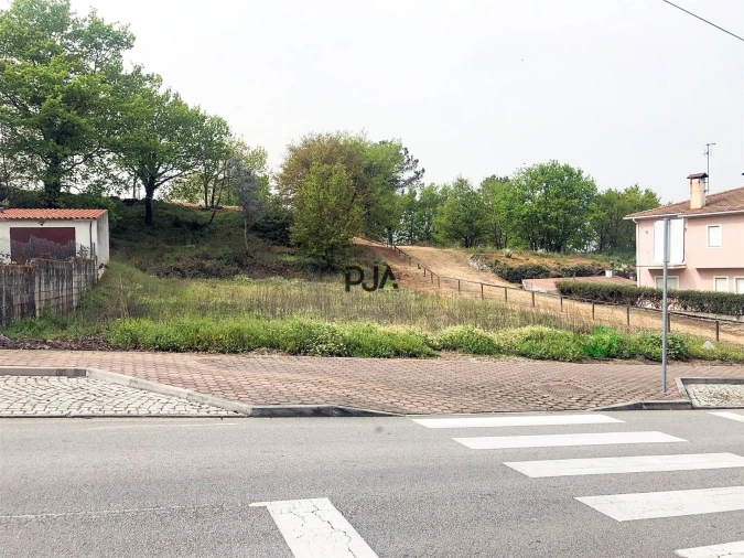 Terreno para Venda em Mangualde, Mesquitela e Cunha Alta Foto 3