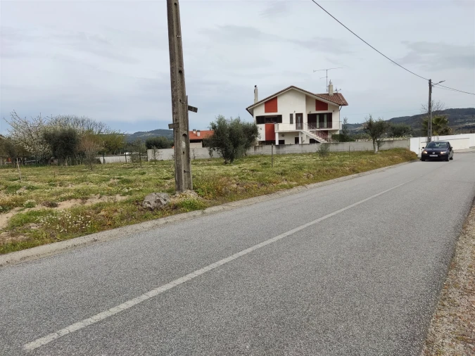 Terreno para Venda em Sezures Foto 6