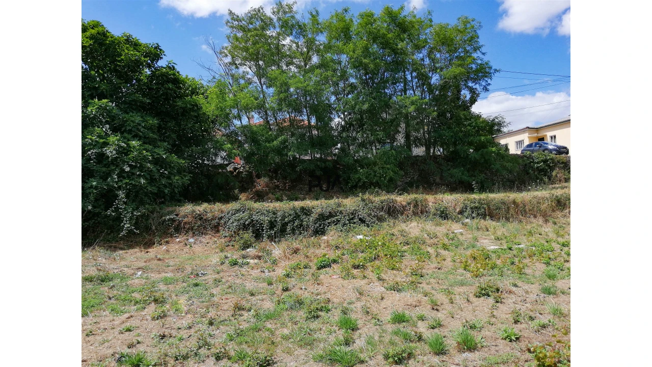 Terreno para Venda em Mangualde, Mesquitela e Cunha Alta Foto 2