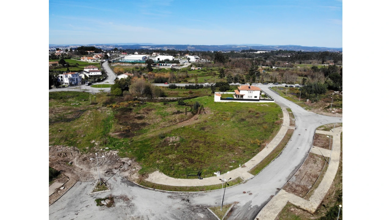 Terreno para Venda em Mangualde, Mesquitela e Cunha Alta Foto 4