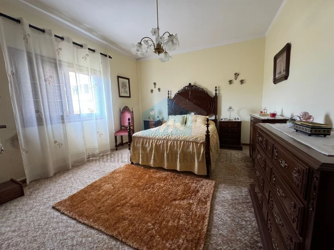 Moradia T5 para Venda em Vale de Telhas Foto 21