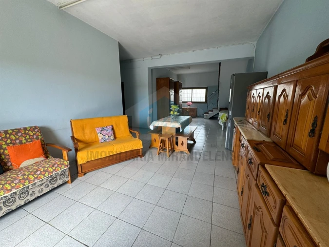 Moradia T5 para Venda em Vale de Telhas Foto 28