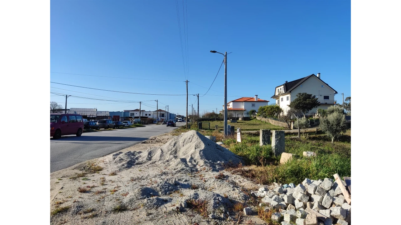 Terreno para Venda em Insua Foto 5