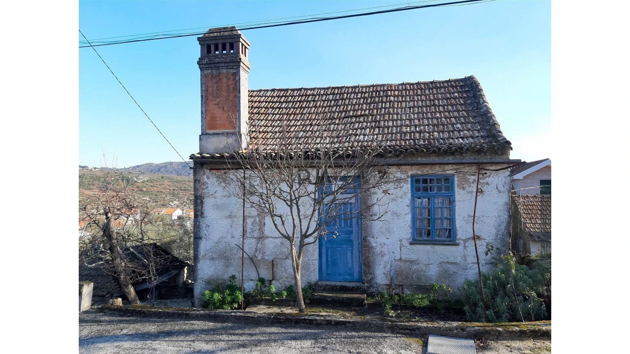 Moradia T2 para Venda em Sobral Pichorro e Fuinhas Foto 1