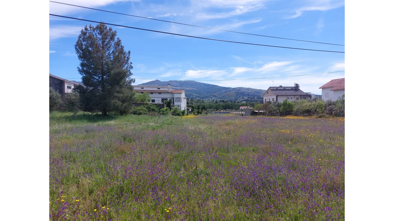 Terreno Misto para Venda em Vila Cortes da Serra Foto 4
