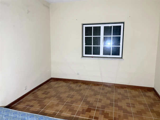 Moradia T2 para Venda em Juncais, Vila Ruiva e Vila Soeiro do Chão Foto 7