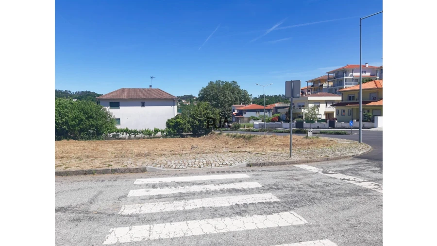 Terreno para Venda em Satão Foto 6