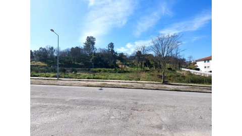 Terreno para Venda em Mangualde, Mesquitela e Cunha Alta