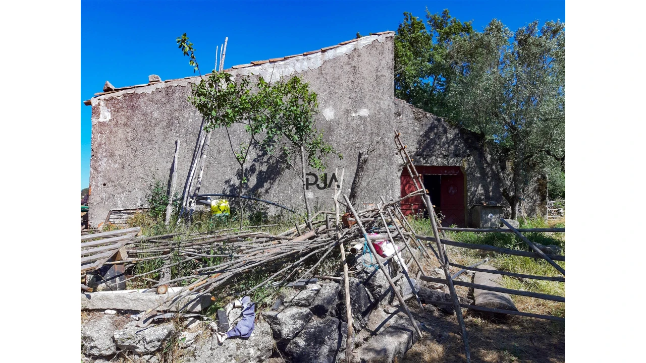 Quinta T0 para Venda em Algodres Foto 6