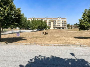 Terreno para Venda em Nelas