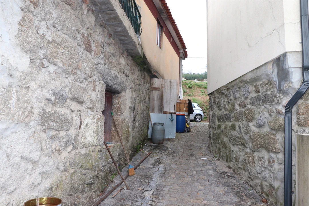 Moradia T3 para Venda em Serzedo e Calvos Foto 13