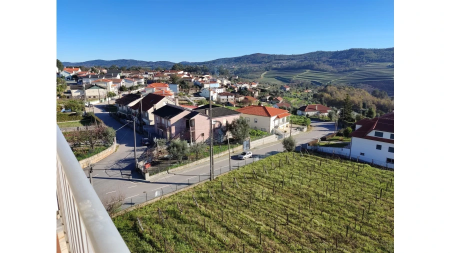 Terreno para Venda em Insua Foto 2