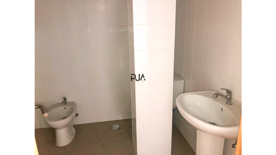 Loja para Venda em Mangualde, Mesquitela e Cunha Alta Foto 8