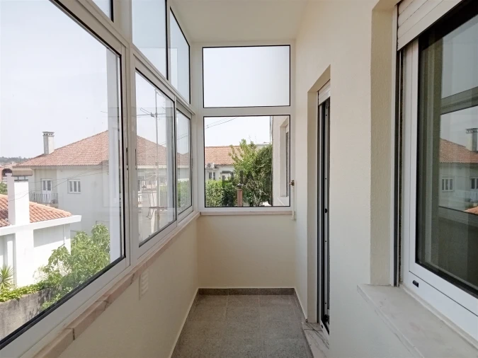 Apartamento T3 para Arrendamento em Mangualde, Mesquitela e Cunha Alta Foto 3