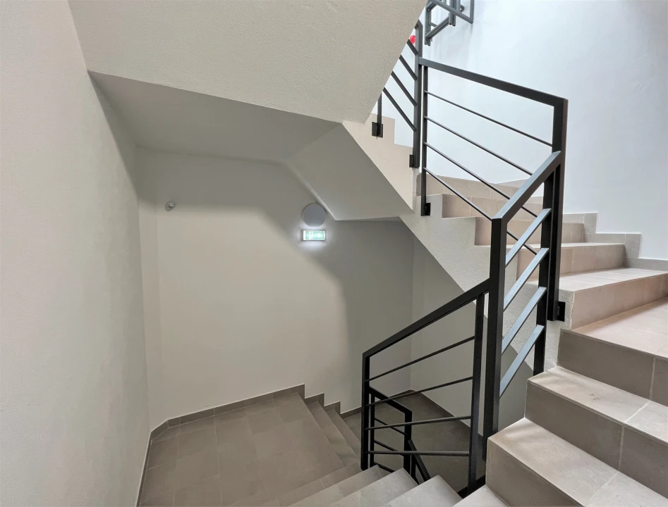 Apartamento T1 para Arrendamento em Ramalde Foto 21