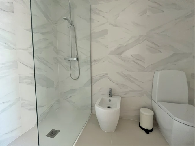 Apartamento T1 para Arrendamento em Ramalde Foto 17