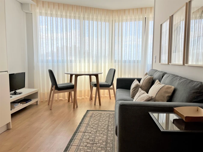 Apartamento T1 para Arrendamento em Ramalde Foto 6