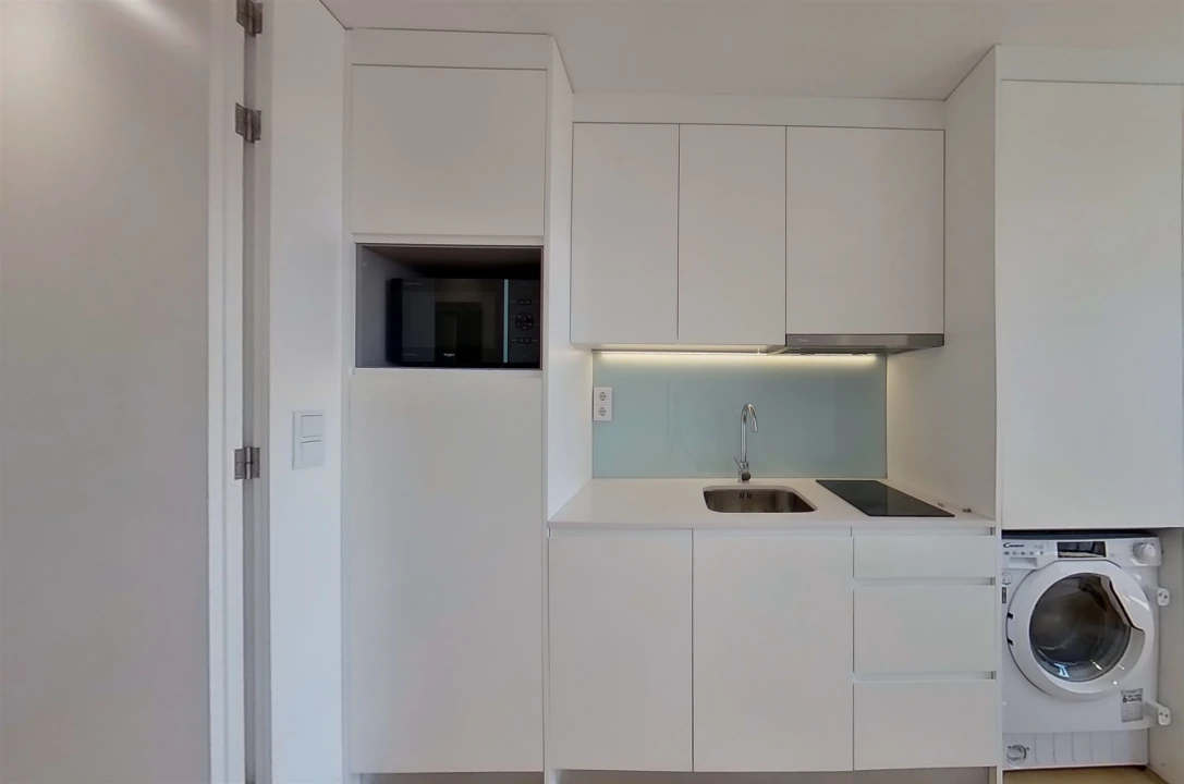 Apartamento T1 para Arrendamento em Ramalde Foto 14