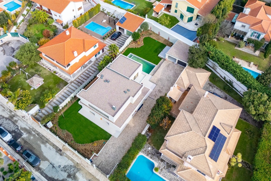 Moradia T4 para Venda em Cascais e Estoril Foto 4