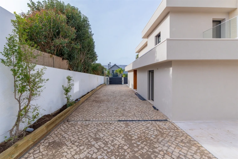 Moradia T4 para Venda em Cascais e Estoril Foto 60