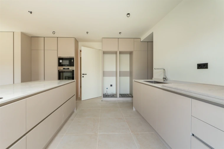 Moradia T4 para Venda em Cascais e Estoril Foto 10