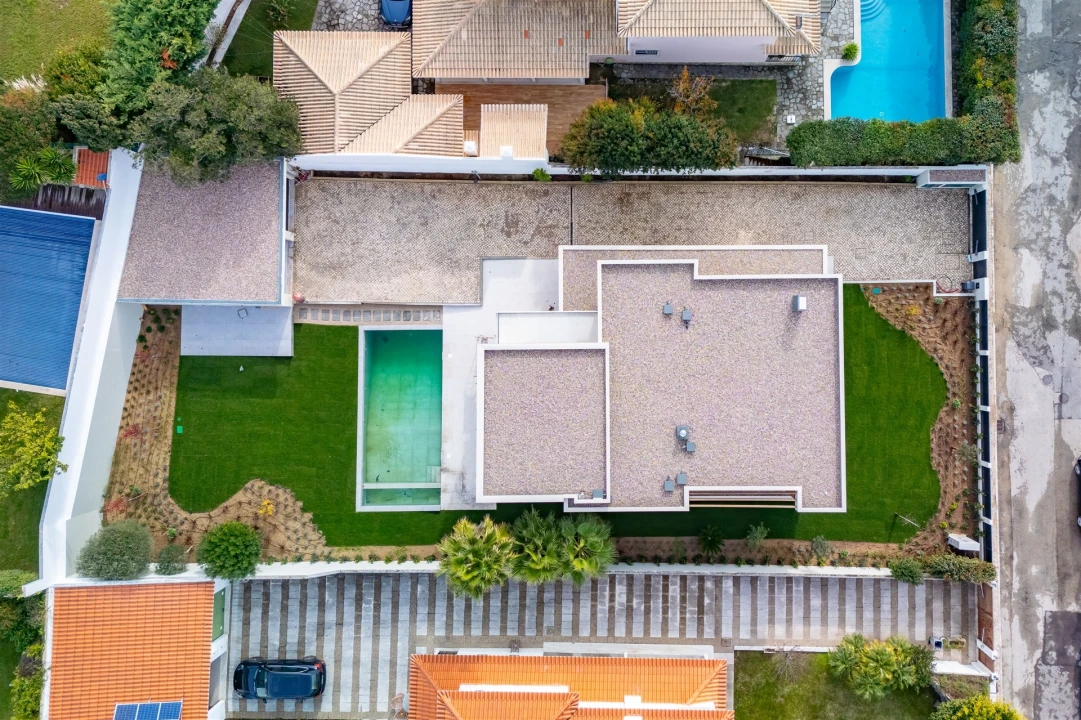 Moradia T4 para Venda em Cascais e Estoril Foto 3