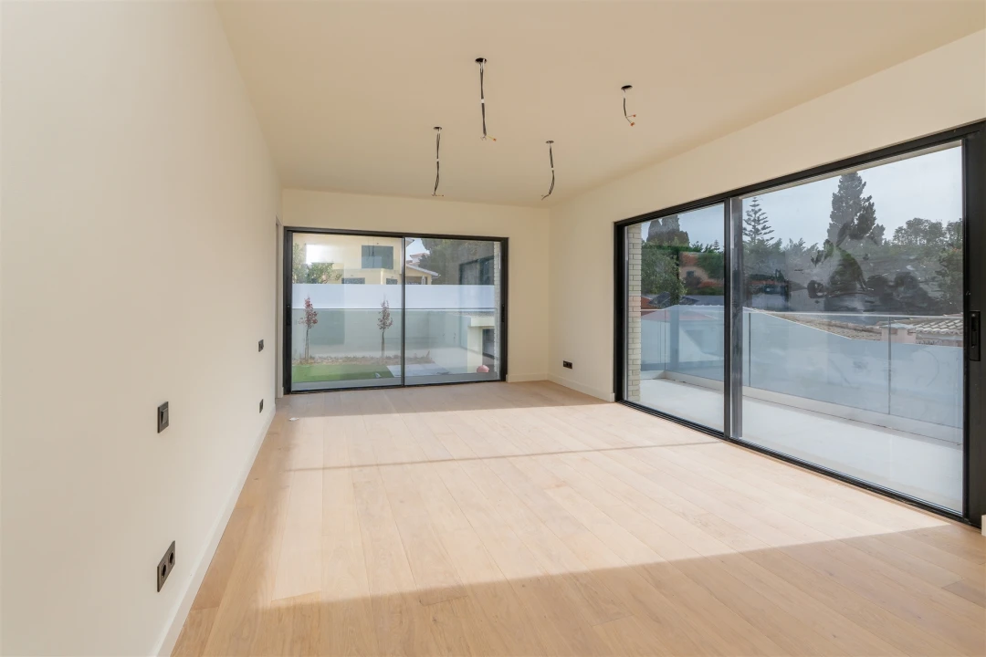 Moradia T4 para Venda em Cascais e Estoril Foto 36