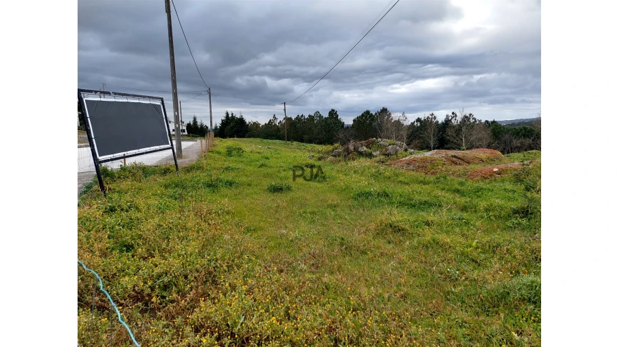 Terreno para Venda em Infias Foto 9