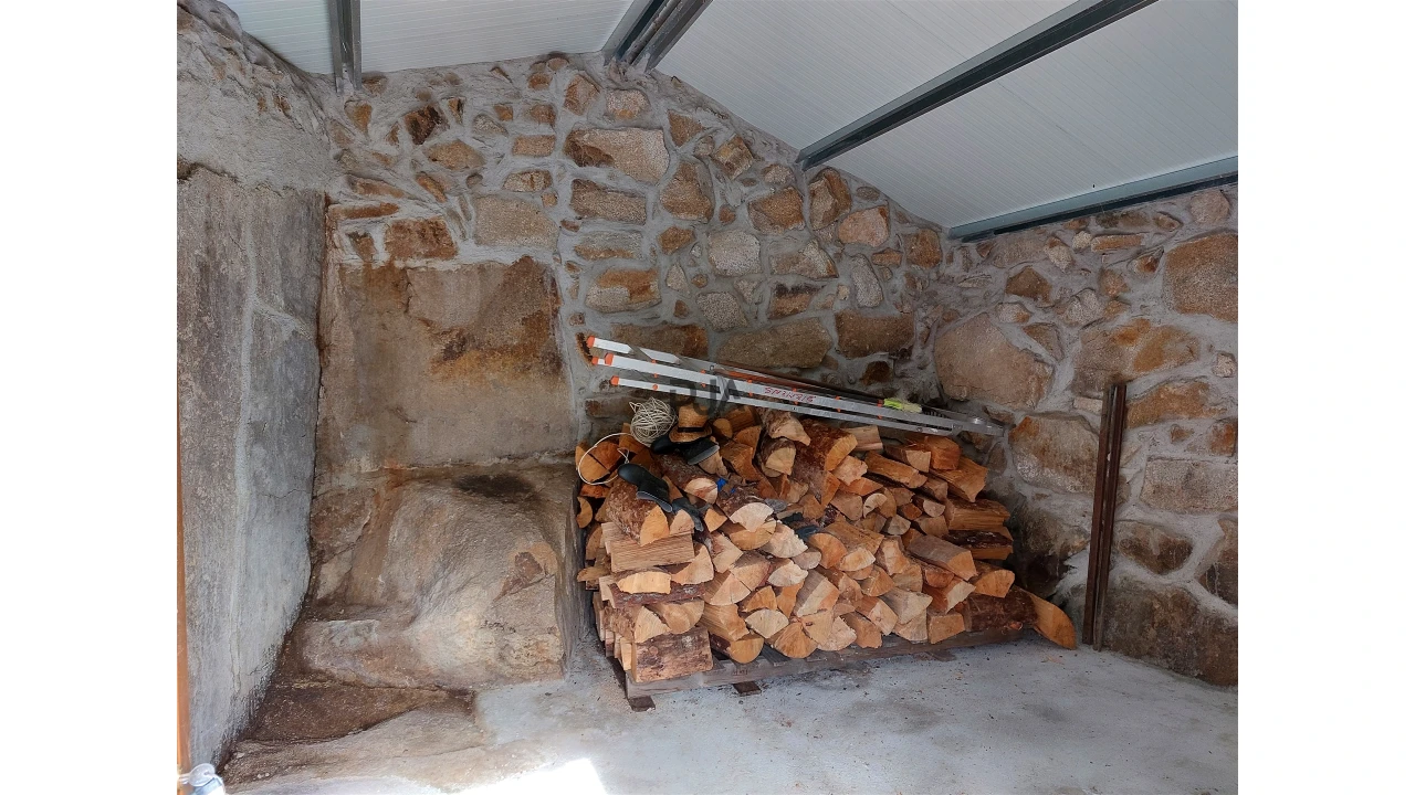 Terreno para Venda em Fornos de Maceira Dão Foto 5